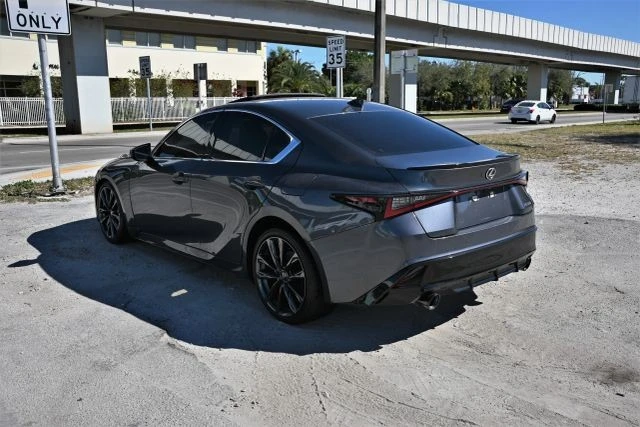 2023 Lexus IS 3rd Gen - Image 5 of 17