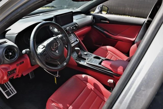 2023 Lexus IS 3rd Gen - Image 13 of 20