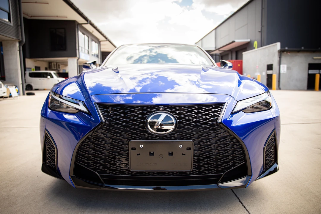 2023 Lexus IS 3rd Gen - Image 10 of 31