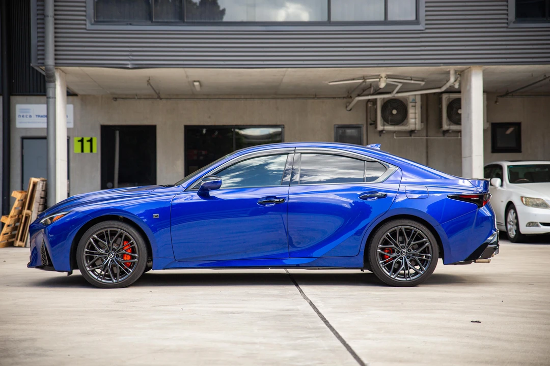 2023 Lexus IS 3rd Gen - Image 4 of 31