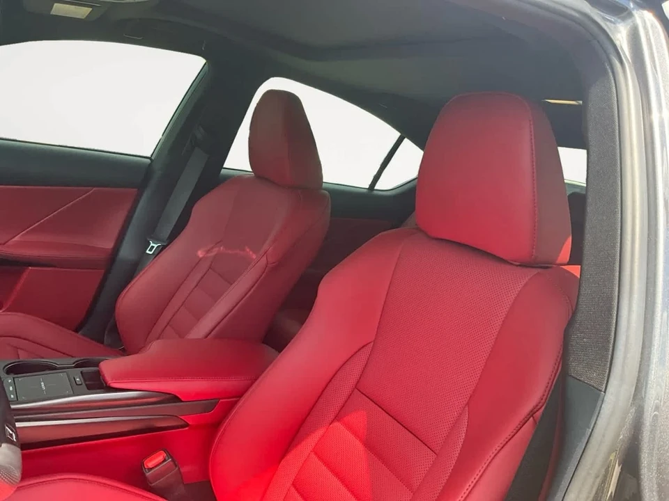 2023 Lexus IS 3rd Gen - Image 9 of 27