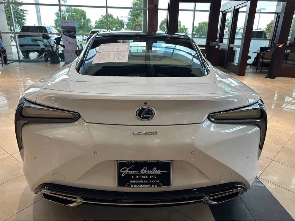 2023 Lexus LC - Image 6 of 17