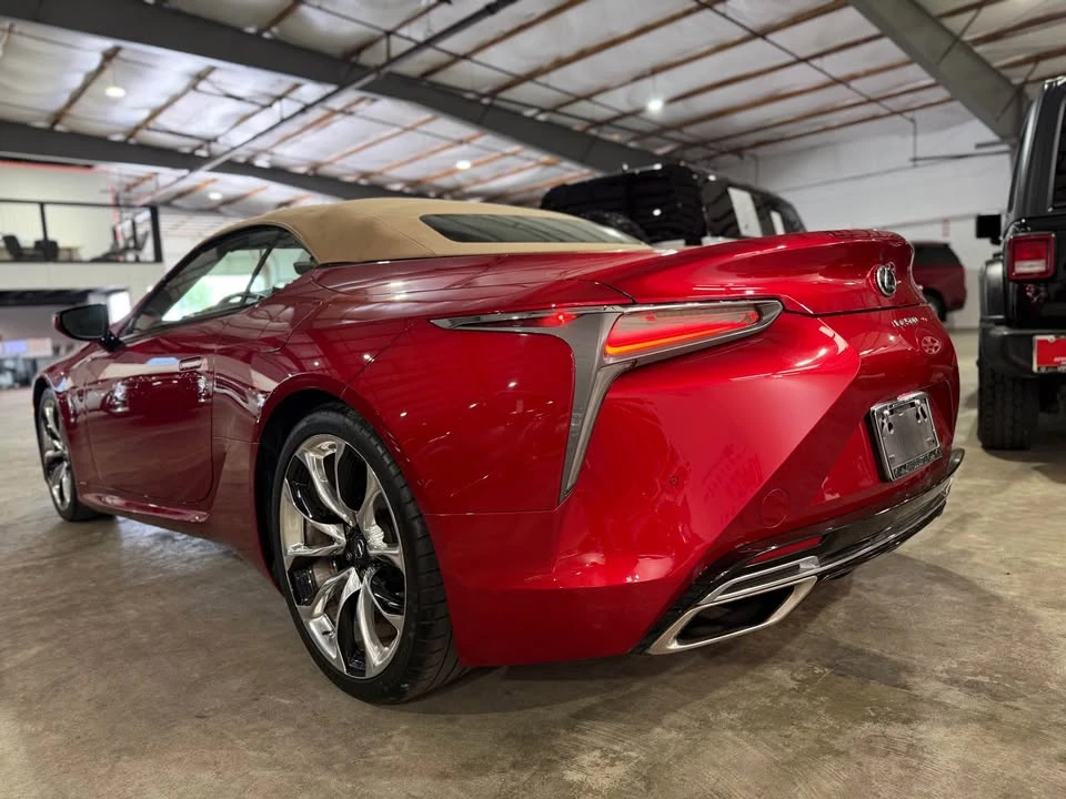 2023 Lexus LC - Image 19 of 19