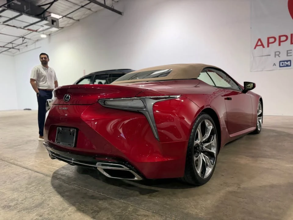 2023 Lexus LC - Image 15 of 19