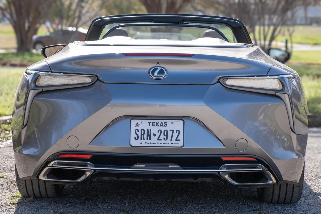 2023 Lexus LC - Image 5 of 31