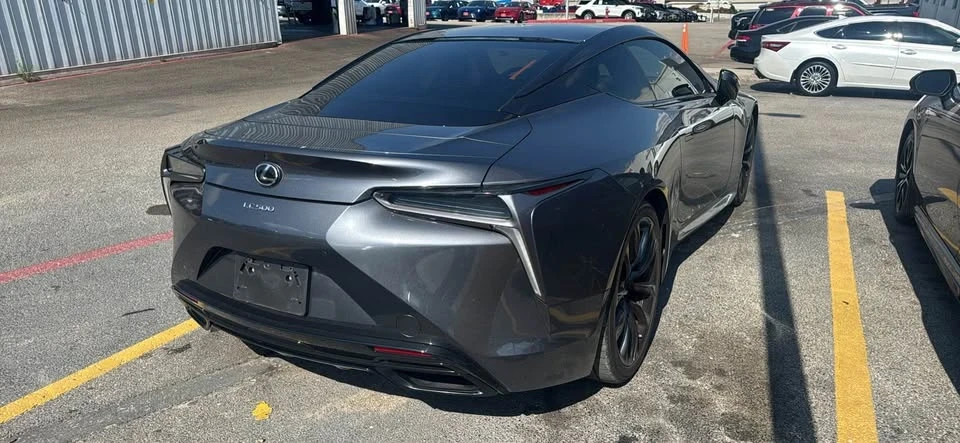 2023 Lexus LC - Image 5 of 7