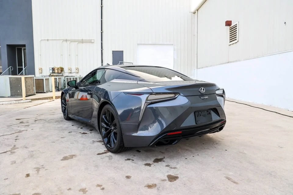2023 Lexus LC - Image 9 of 20
