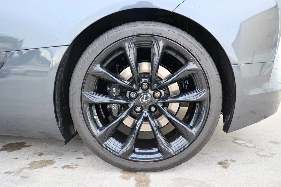 2023 Lexus LC - Image 20 of 20