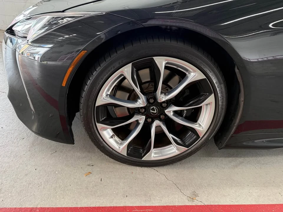 2023 Lexus LC - Image 2 of 4