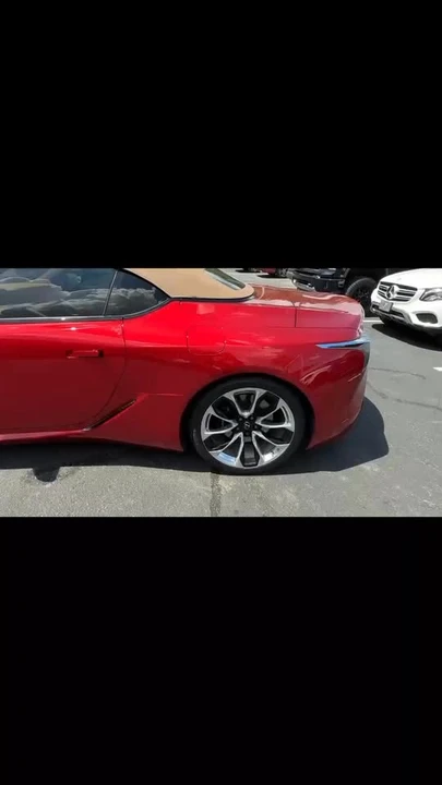 2023 Lexus LC - Image 11 of 11