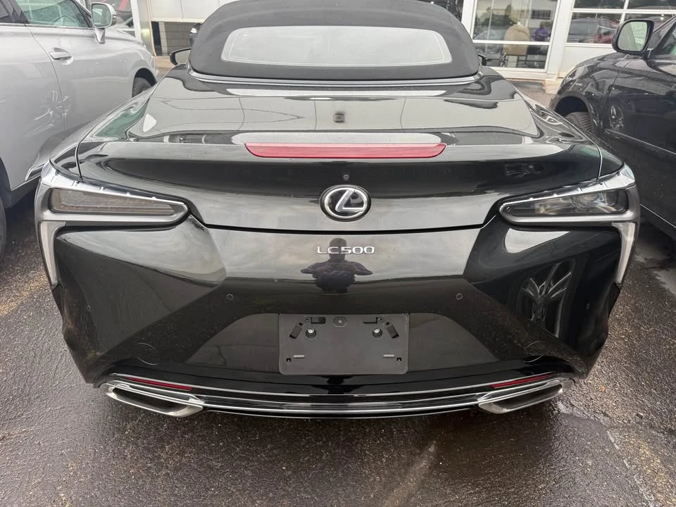 2023 Lexus LC - Image 4 of 10