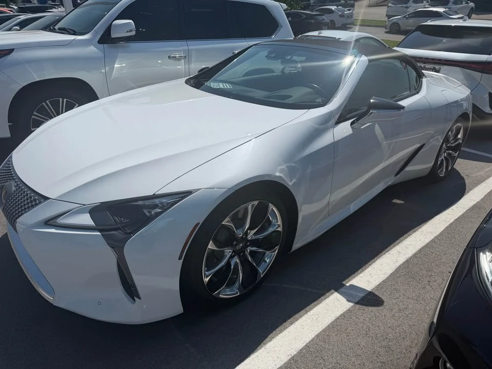 2023 Lexus LC - Image 2 of 5