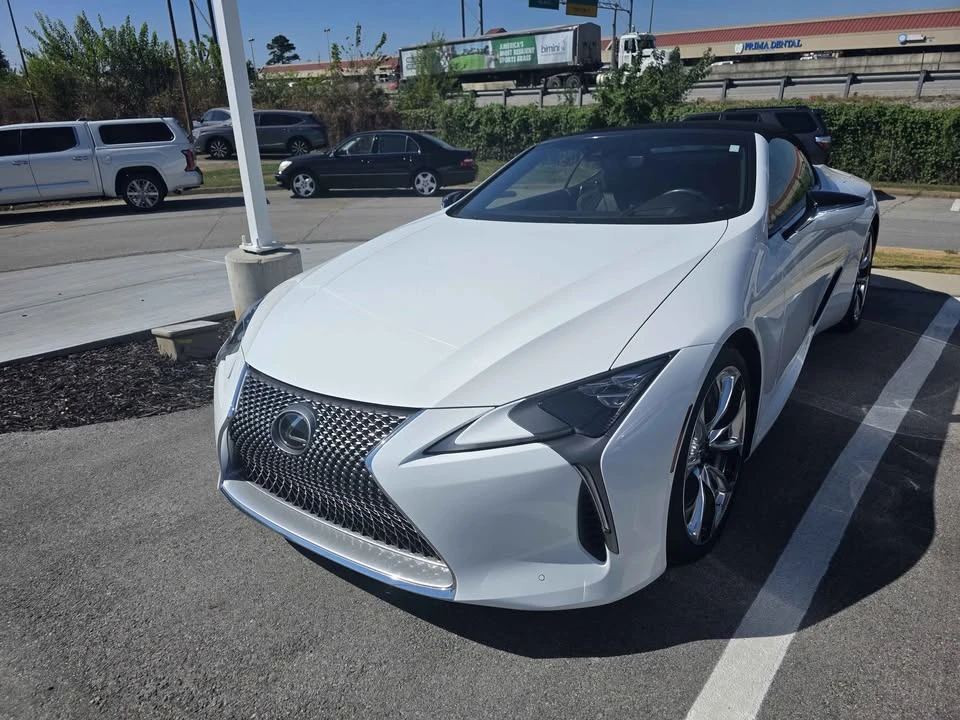2023 Lexus LC - Image 2 of 8
