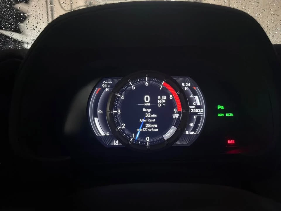 2023 Lexus LC - Image 11 of 11