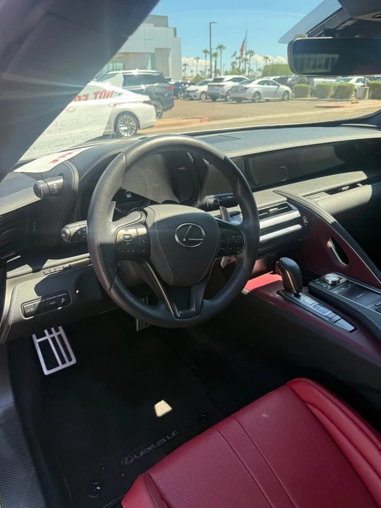 2023 Lexus LC - Image 7 of 8
