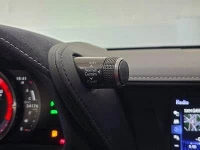 2023 Lexus LC - Image 14 of 20