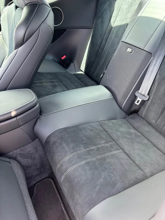 2023 Lexus LC - Image 8 of 11