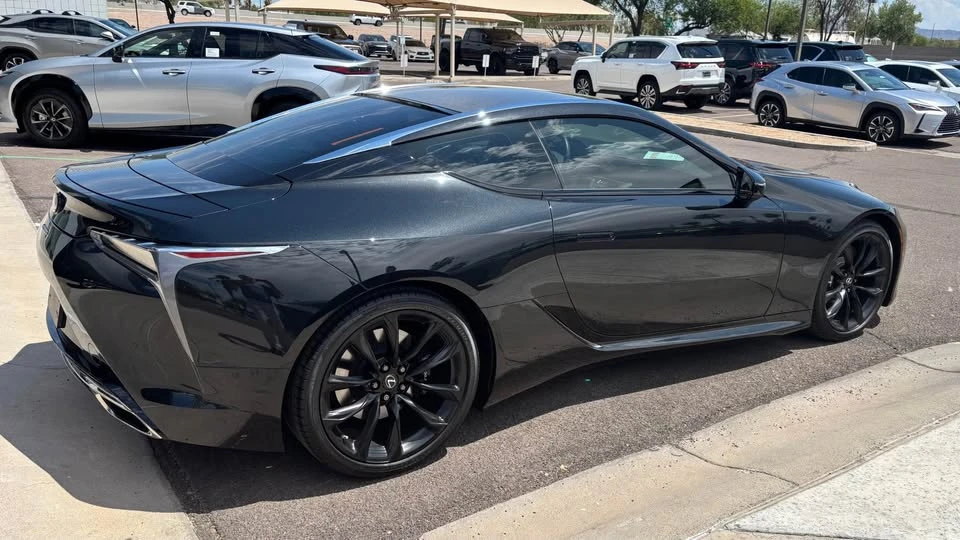 2023 Lexus LC - Image 3 of 11