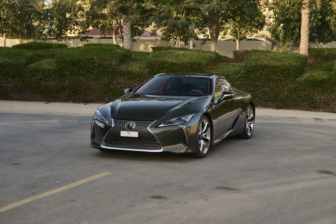 2023 Lexus LC - Image 15 of 31