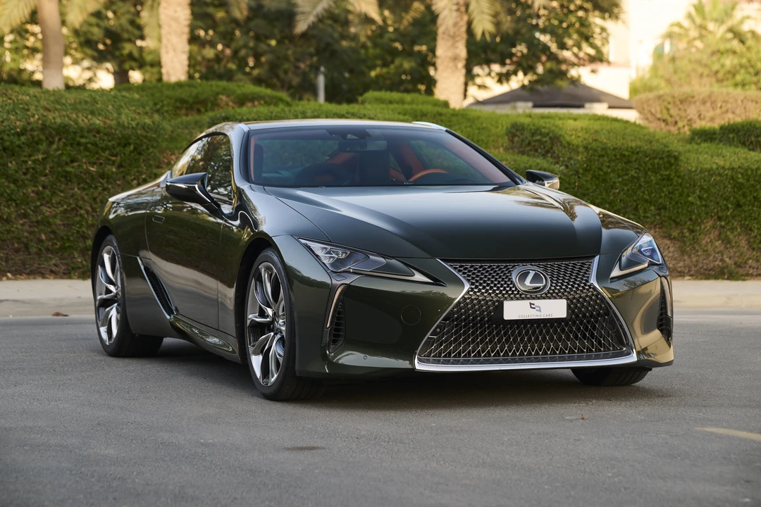 2023 Lexus LC - Image 9 of 31