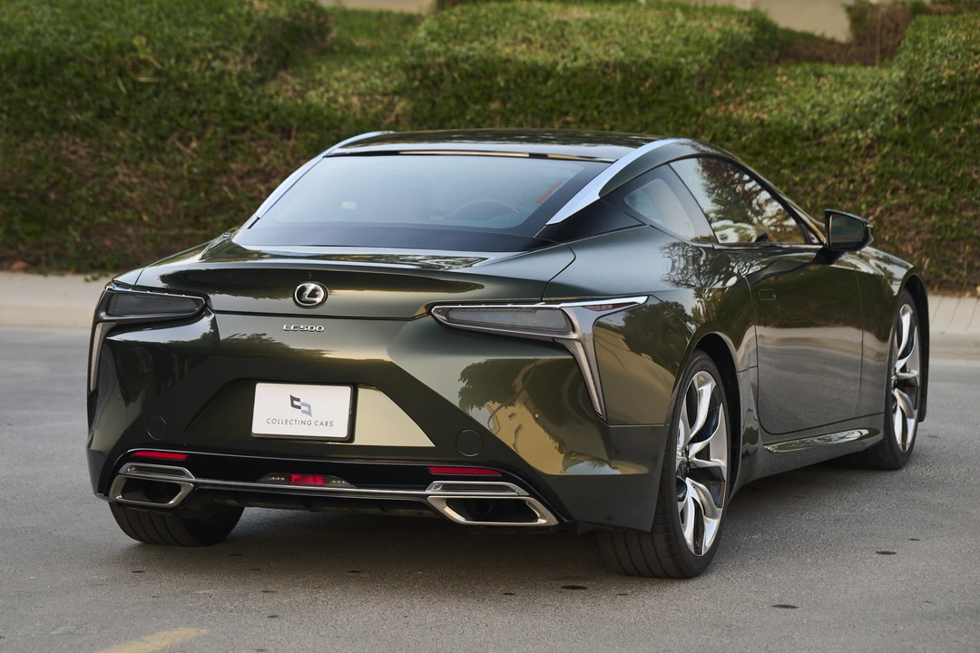 2023 Lexus LC - Image 7 of 31