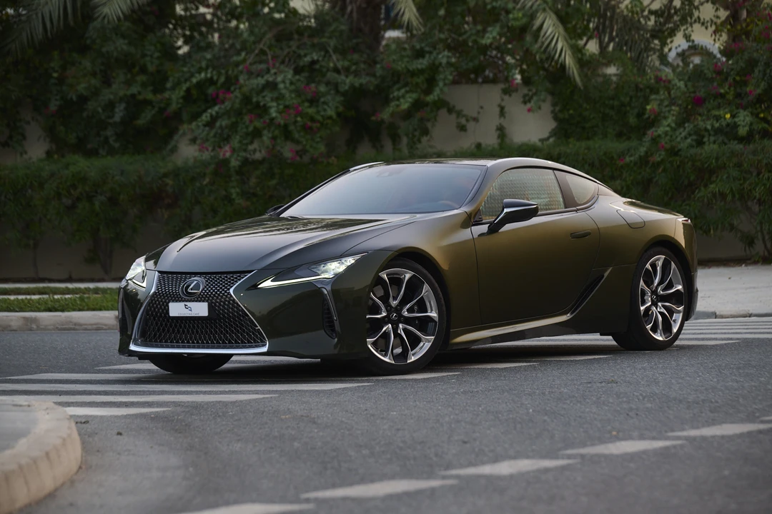 2023 Lexus LC - Image 2 of 31