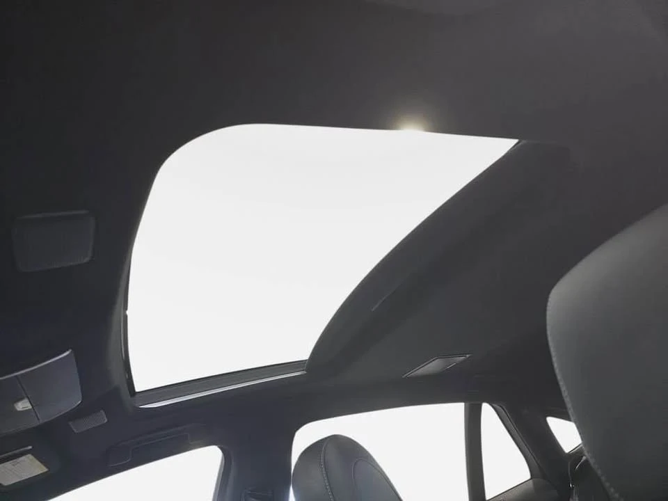 2023 Lexus LS 5th Gen - Image 9 of 9