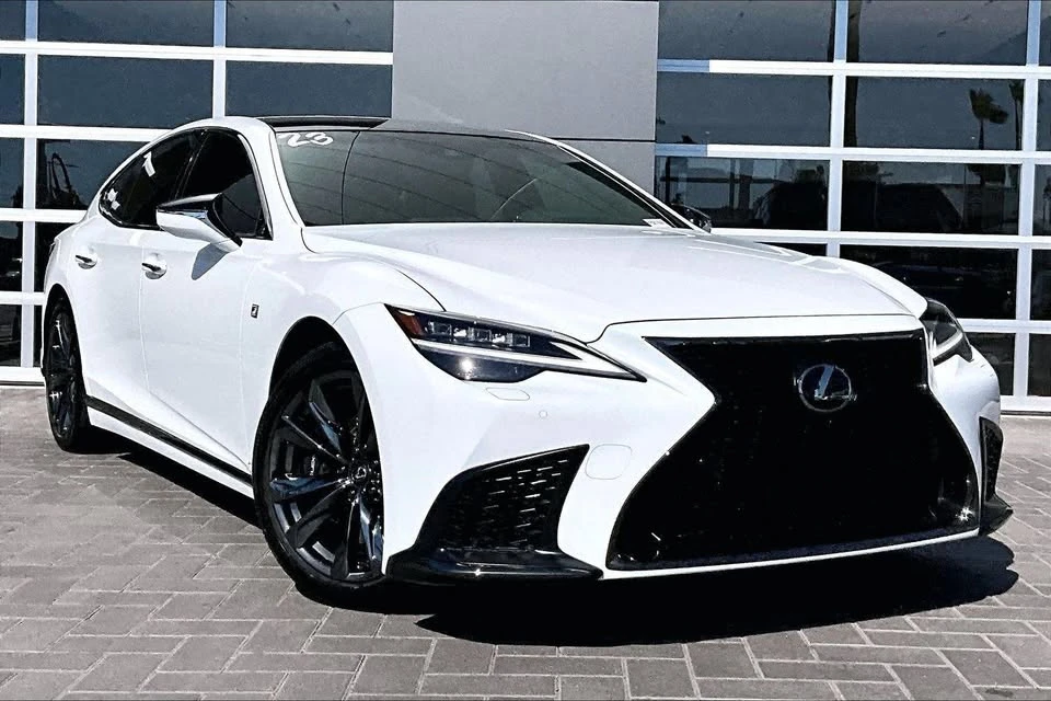 2023 Lexus LS 5th Gen - Image 3 of 19
