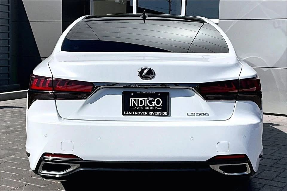 2023 Lexus LS 5th Gen - Image 4 of 19