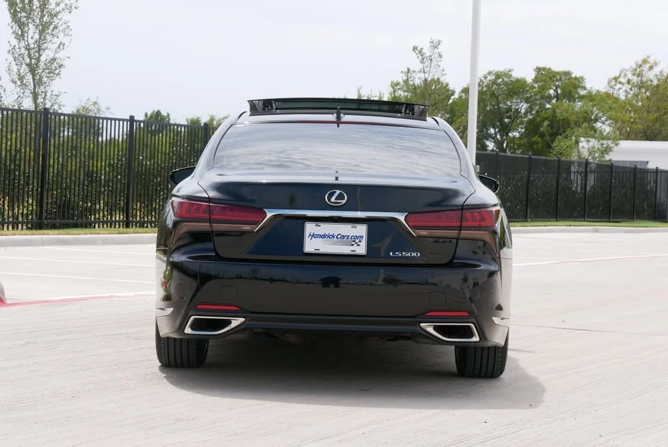 2023 Lexus LS 5th Gen - Image 6 of 20