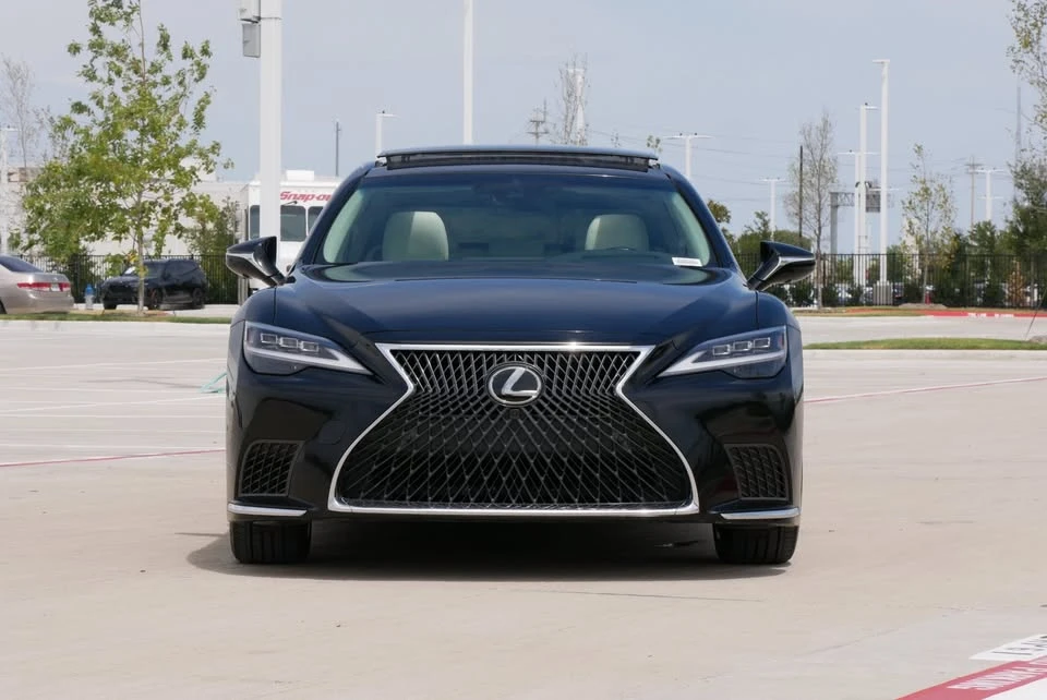 2023 Lexus LS 5th Gen - Image 2 of 20