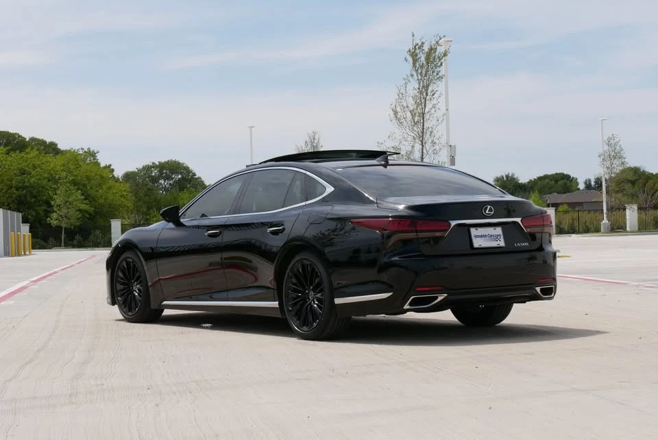 2023 Lexus LS 5th Gen - Image 5 of 20