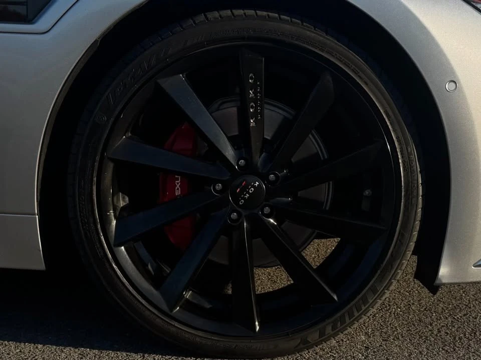 2023 Lexus LS 5th Gen - Image 8 of 18
