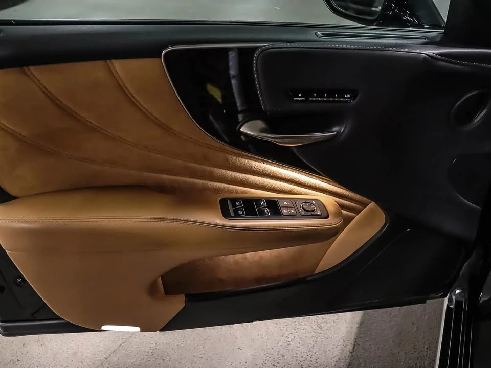 2023 Lexus LS 5th Gen - Image 6 of 20