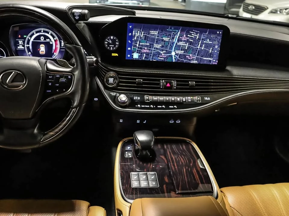 2023 Lexus LS 5th Gen - Image 13 of 20