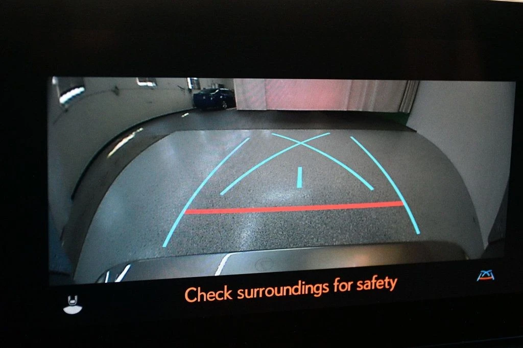 2023 Lexus LS 5th Gen - Image 7 of 12