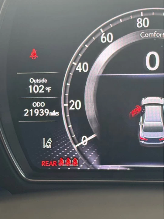 2023 Lexus LS 5th Gen - Image 11 of 11