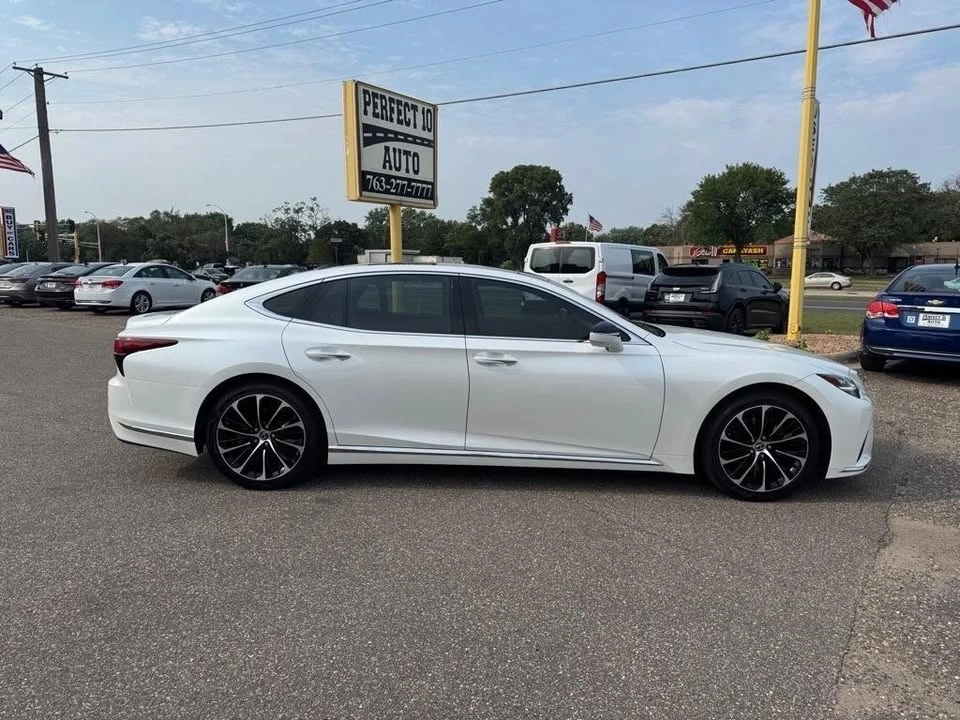2023 Lexus LS 5th Gen - Image 3 of 20