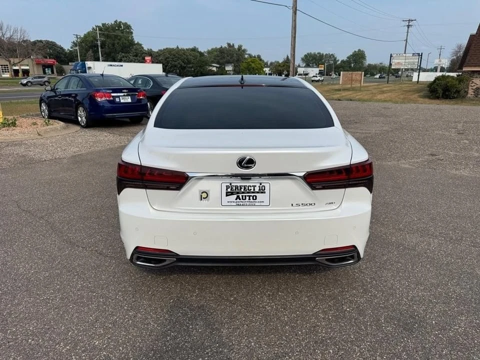 2023 Lexus LS 5th Gen - Image 6 of 20