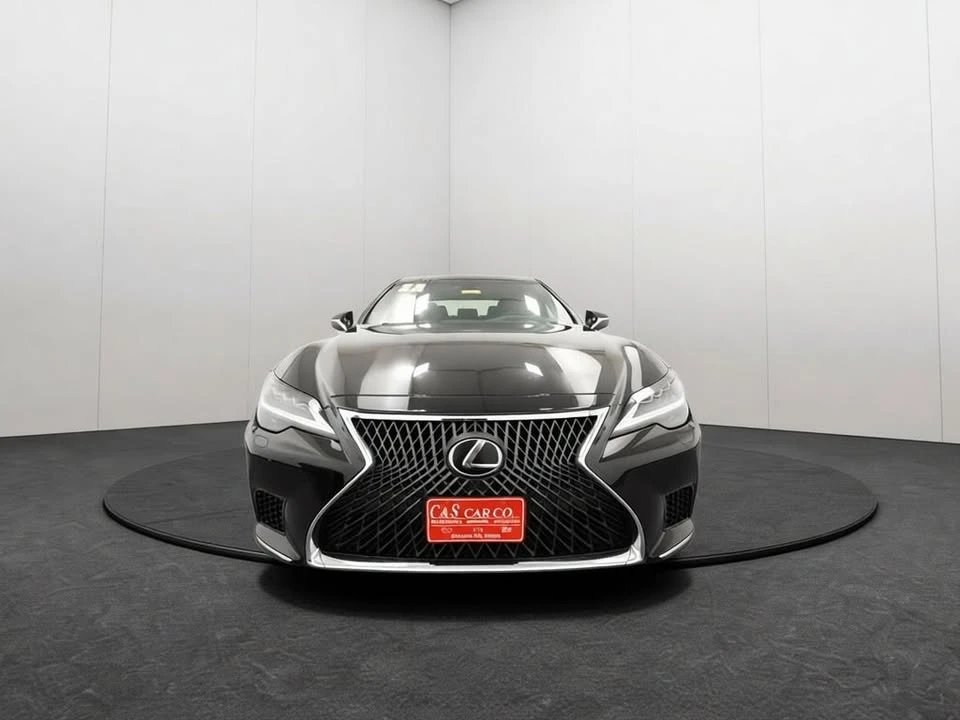 2023 Lexus LS 5th Gen - Image 19 of 20