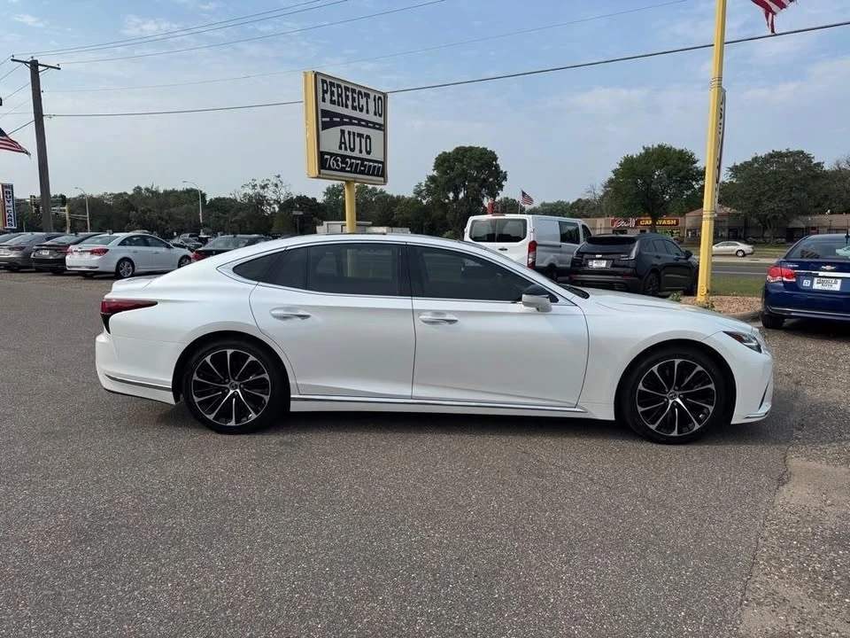 2023 Lexus LS 5th Gen - Image 3 of 20
