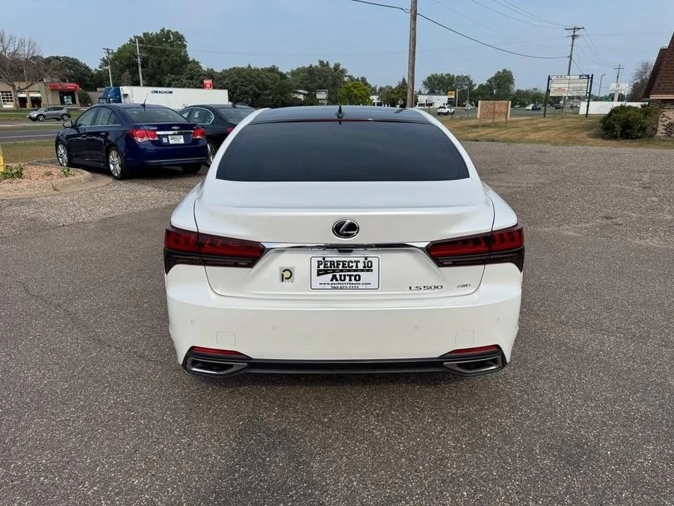 2023 Lexus LS 5th Gen - Image 6 of 20
