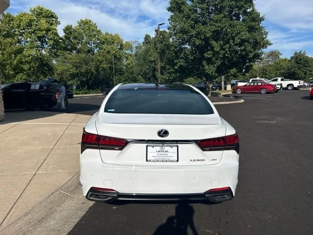 2023 Lexus LS 5th Gen - Image 5 of 19