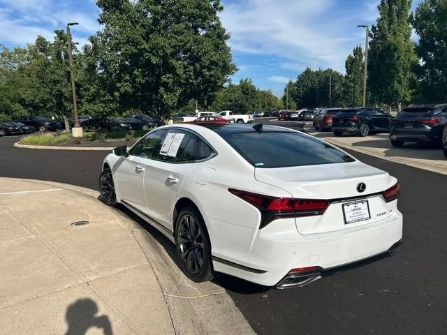 2023 Lexus LS 5th Gen - Image 4 of 19