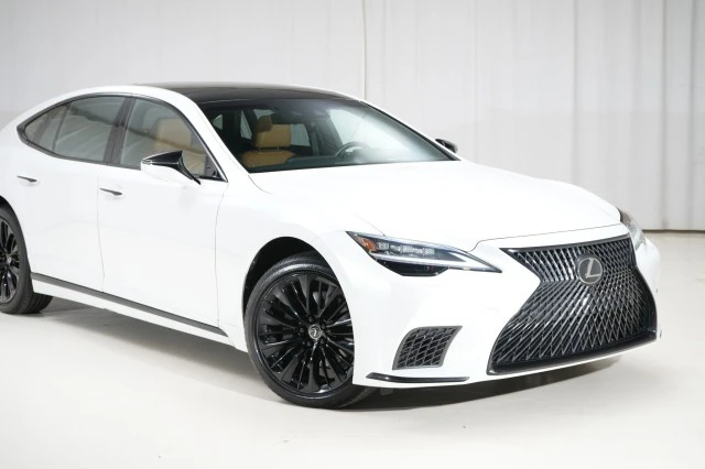 2023 Lexus LS 5th Gen - Image 14 of 21
