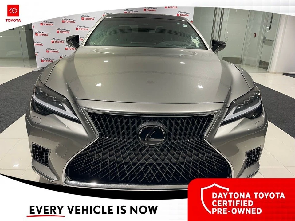 2023 Lexus LS 5th Gen - Image 7 of 10