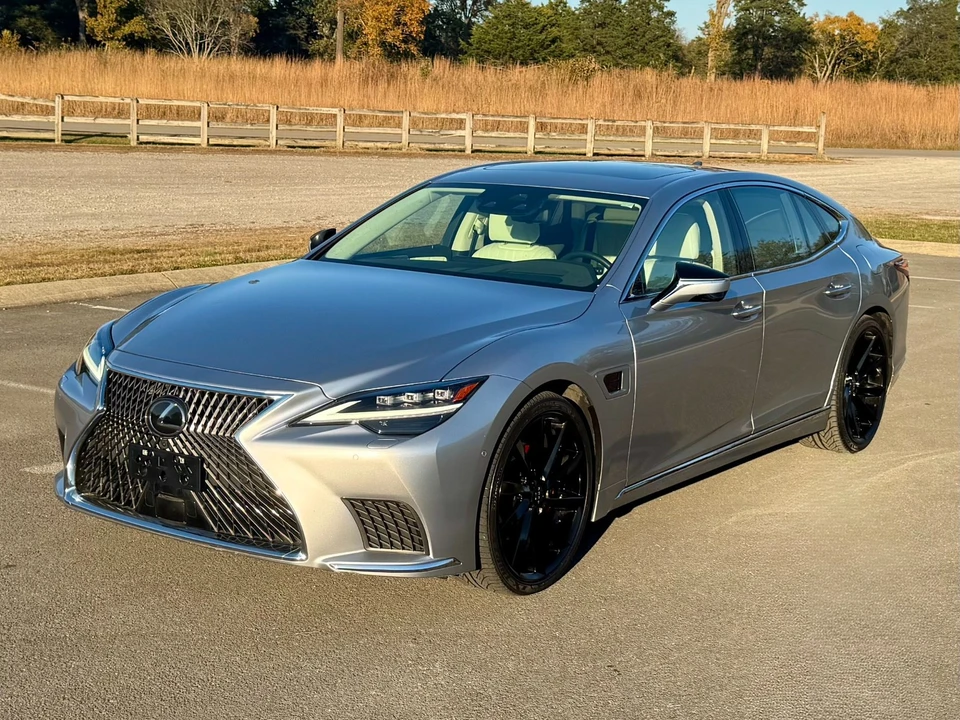2023 Lexus LS 5th Gen - Image 2 of 21