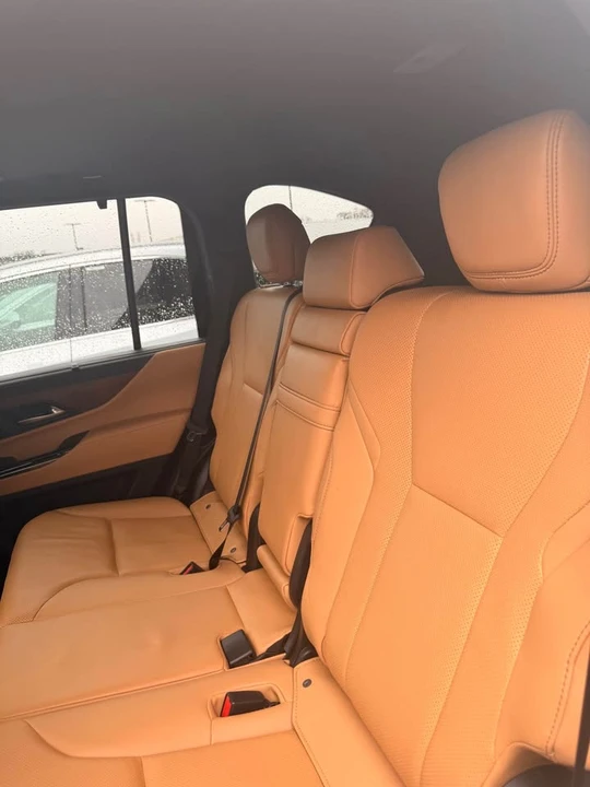 2023 Lexus LX 4th Gen - Image 7 of 9