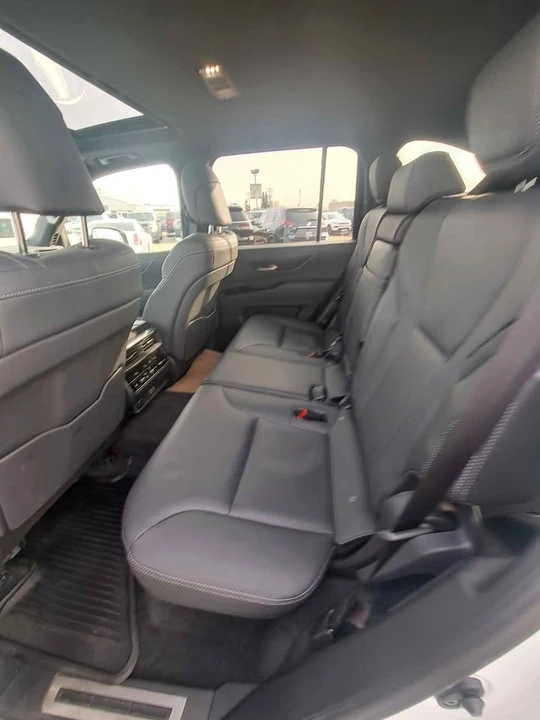 2023 Lexus LX 4th Gen - Image 6 of 9