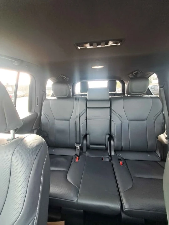 2023 Lexus LX 4th Gen - Image 9 of 9